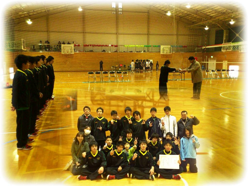 http://www2.shoshi.ed.jp/club/2013.03.25_volleyball_men_fes.jpg