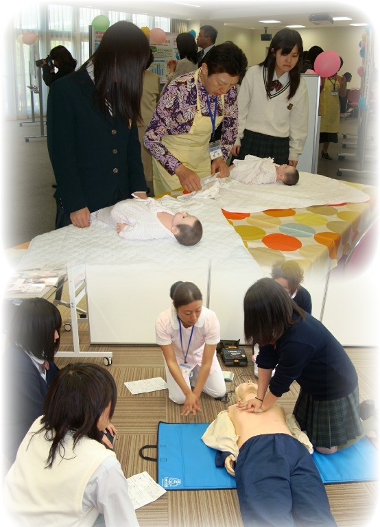 http://www2.shoshi.ed.jp/news/2013.05.13_nursing_festa.jpg