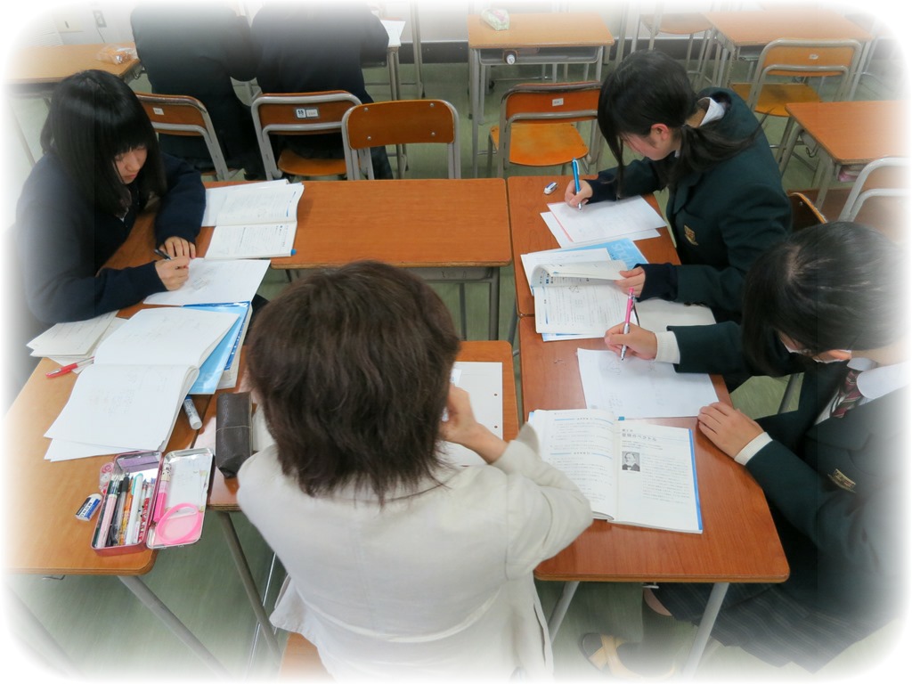 http://www2.shoshi.ed.jp/news/2013.10.03_preparing_for_exam.jpg