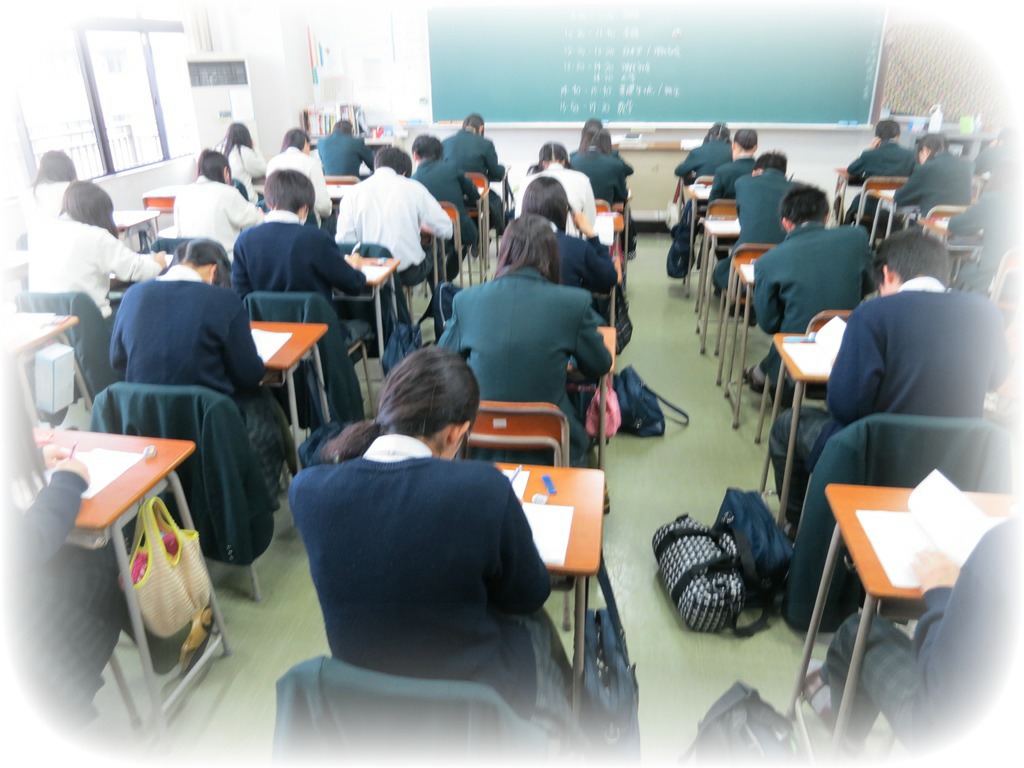 http://www2.shoshi.ed.jp/news/2013.10.22_exam.JPG