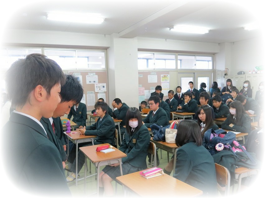 http://www2.shoshi.ed.jp/news/2014.10.15_students_council.jpg