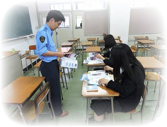 http://www2.shoshi.ed.jp/news/2017.06.08_exam_police.jpg