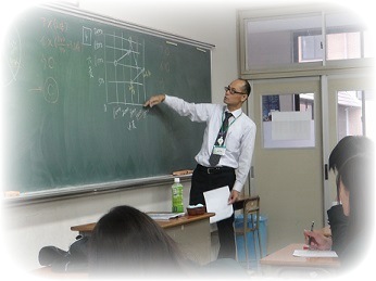 http://www2.shoshi.ed.jp/news/2018.05.01_%20public_staff_lecture.jpg